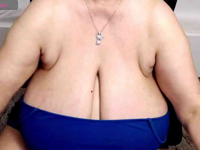 Modèle: LadyLibely