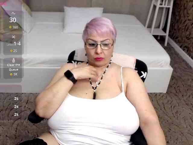 LadyLibely webcam