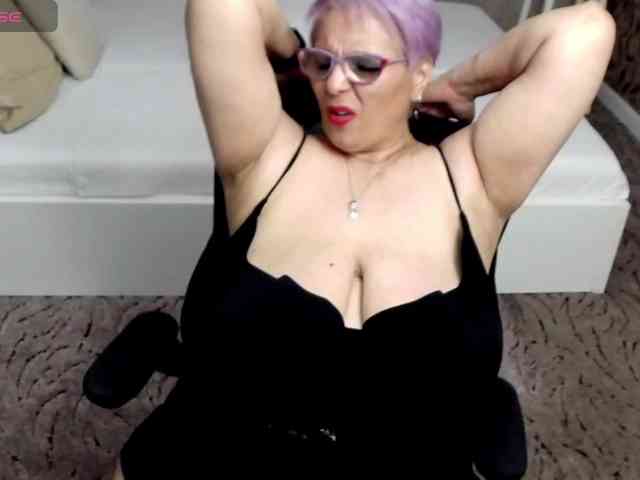 Modèle: LadyLibely