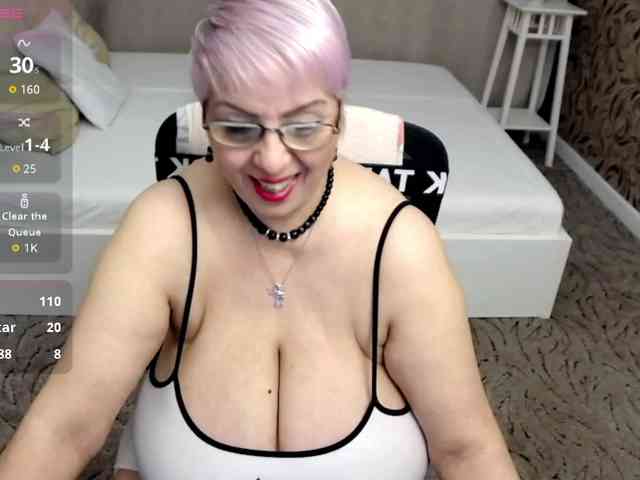 LadyLibely webcam