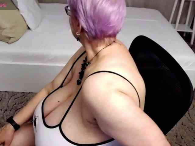 Modella: LadyLibely
