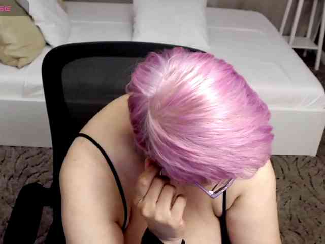Modèle: LadyLibely