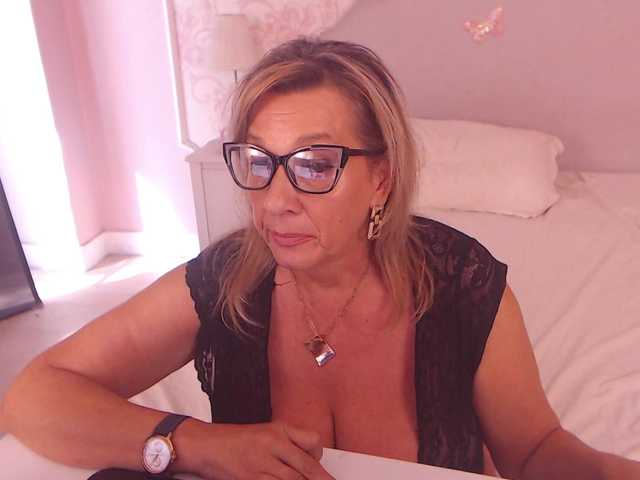 LadyNicole live cam preview