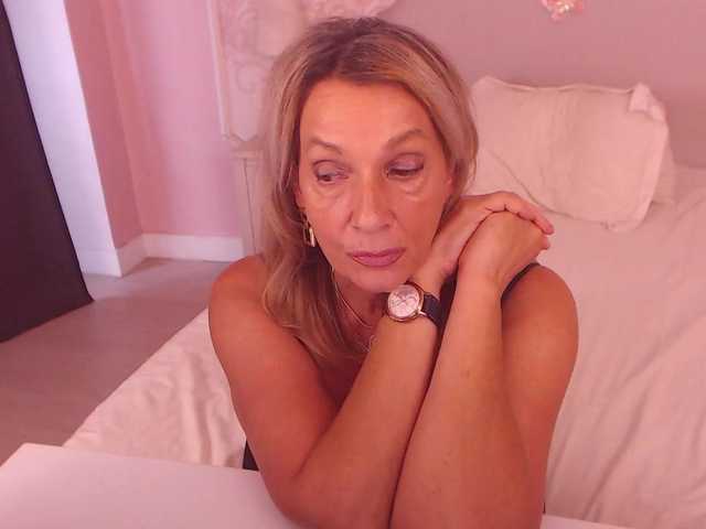 LadyNicole live cam preview