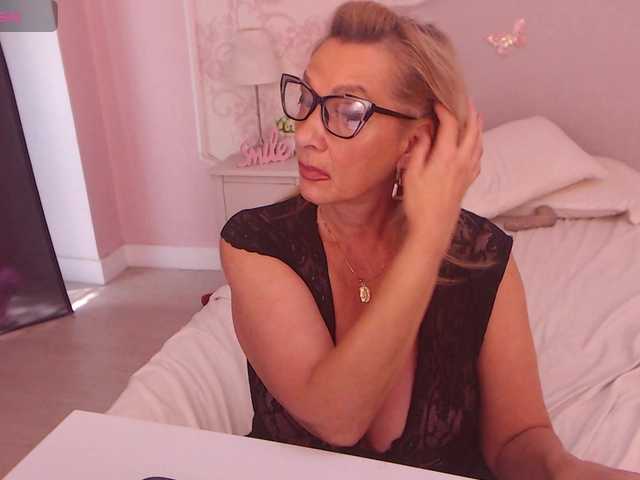 LadyNicole live cam on BongaCams