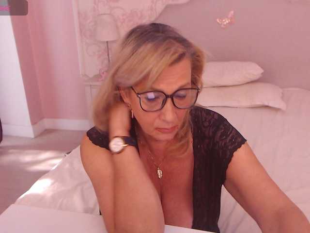 LadyNicole live webcam show