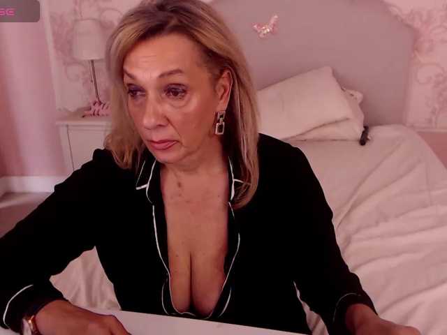 LadyNicole live cam preview