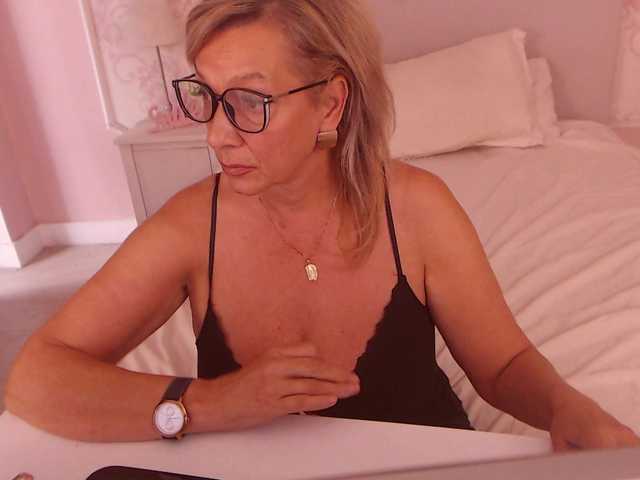 LadyNicole live cam preview