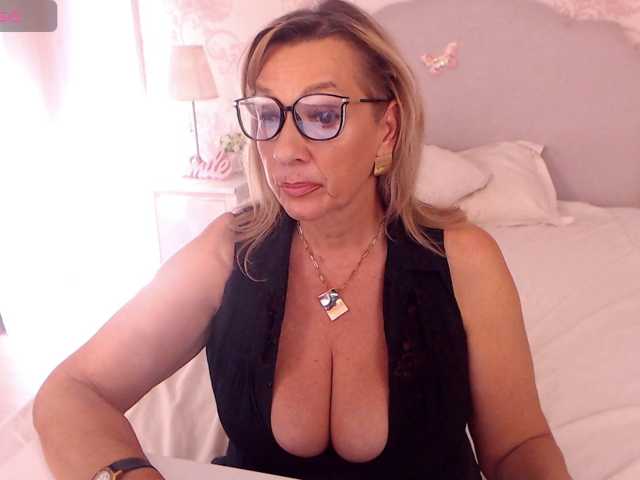 LadyNicole live cam preview
