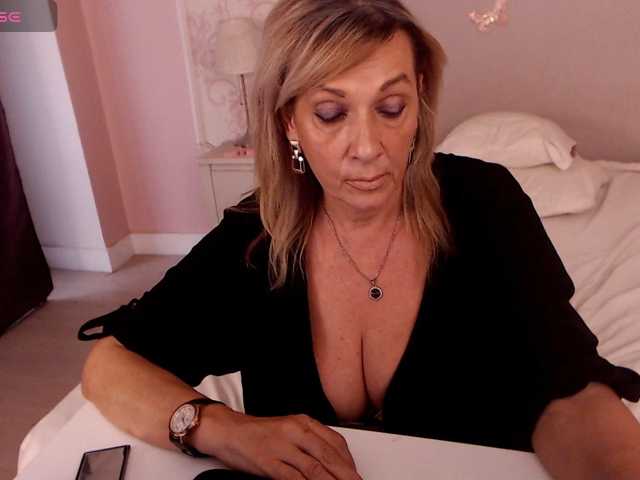 LadyNicole live cam preview