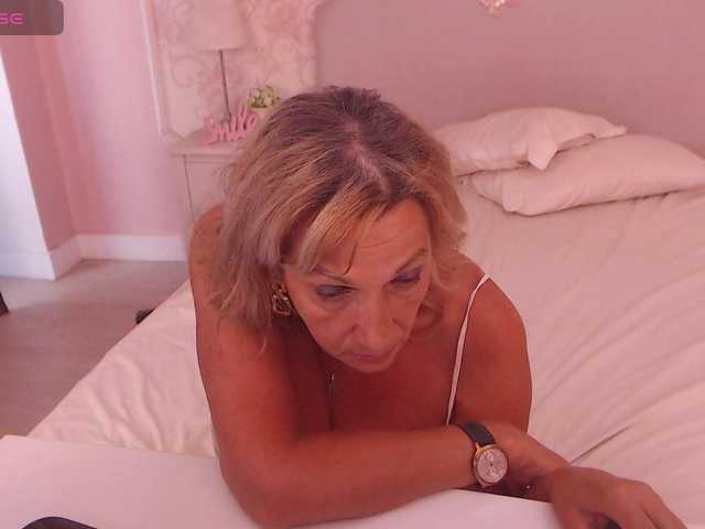 LadyNicole live cam on BongaCams