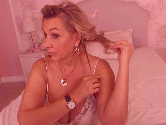 LadyNicole webcam