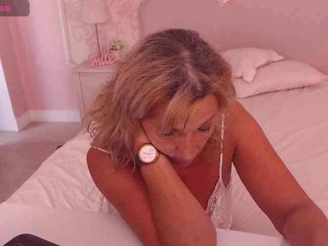 LadyNicole webcam