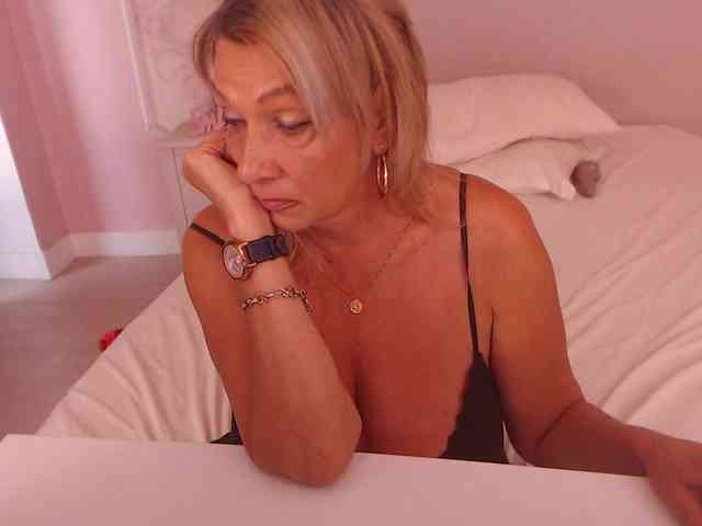 LadyNicole webcam