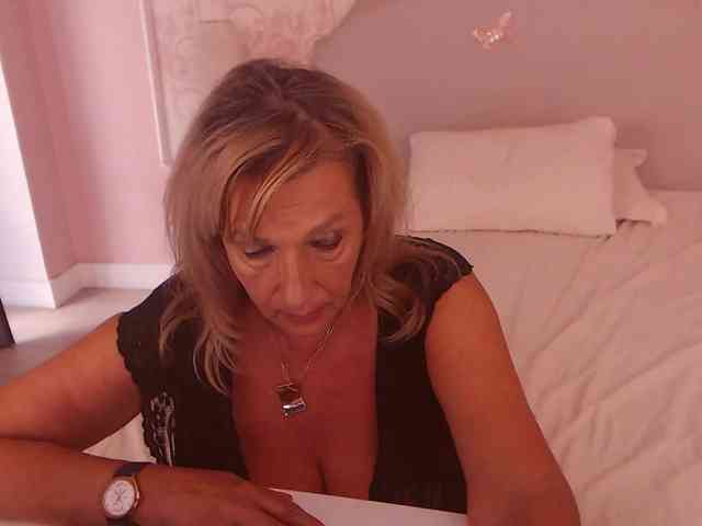 LadyNicole webcam