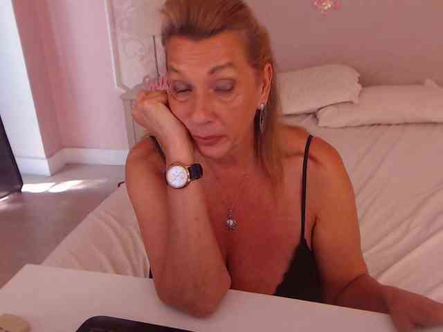 LadyNicole webcam