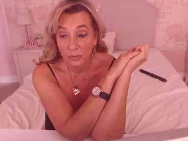 LadyNicole webcam