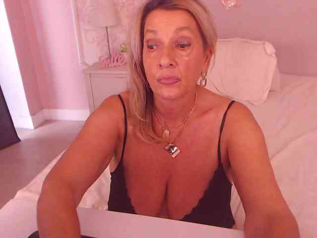 LadyNicole LadyNicole