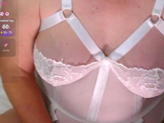 ExoticGiselle live cam preview