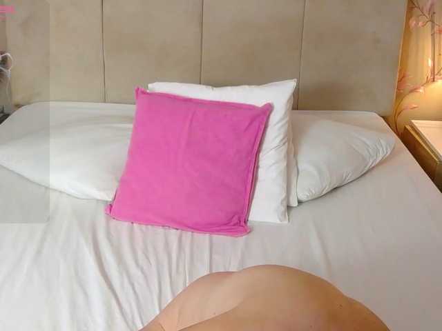 ExoticGiselle live cam on BongaCams
