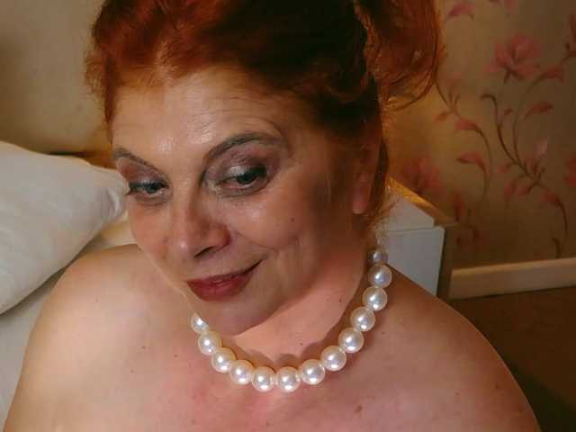 ExoticGiselle live cam on BongaCams