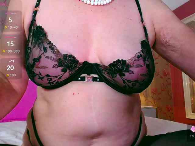 ExoticGiselle webcam