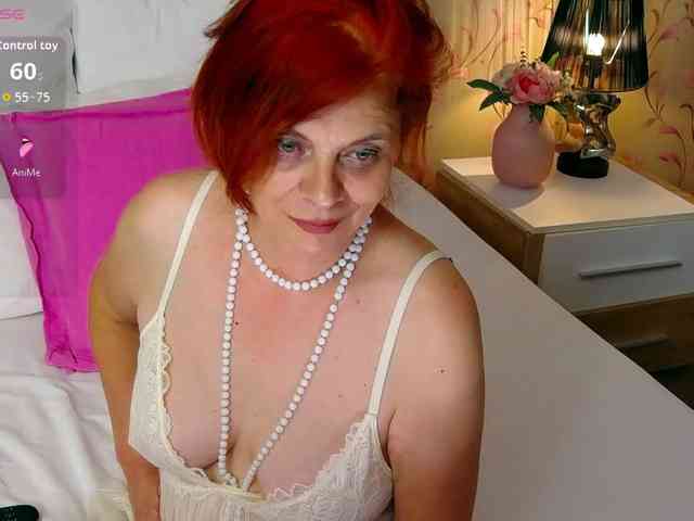 ExoticGiselle webcam