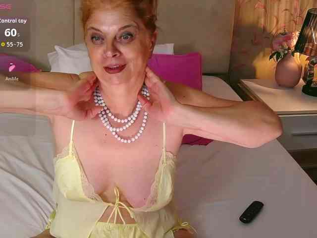 ExoticGiselle webcam