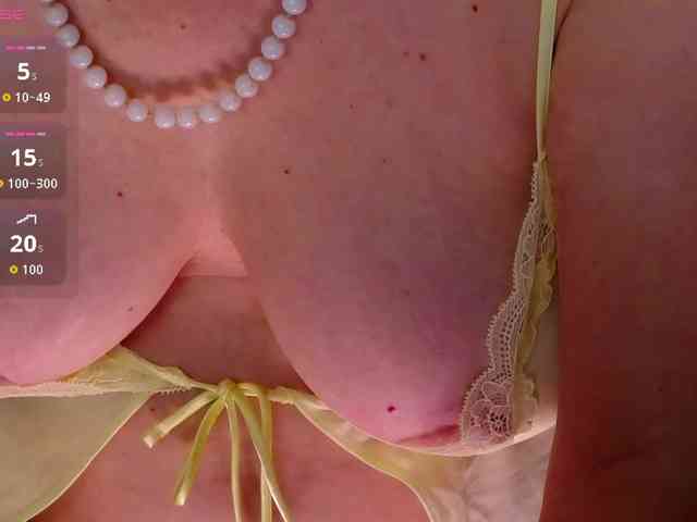 ExoticGiselle webcam