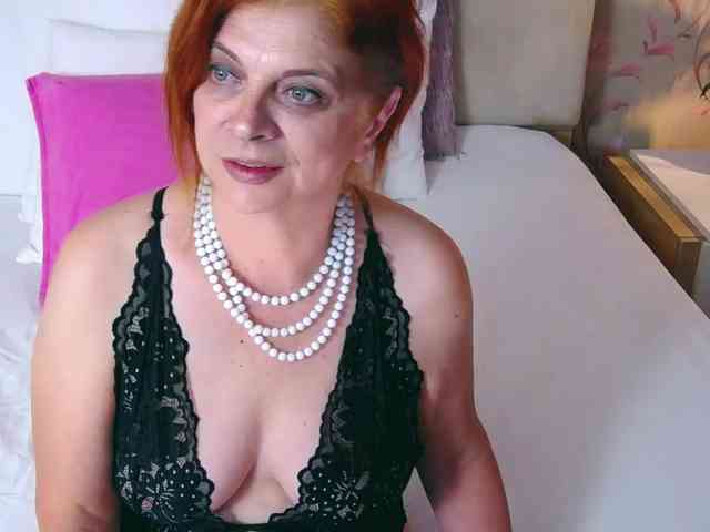 ExoticGiselle webcam