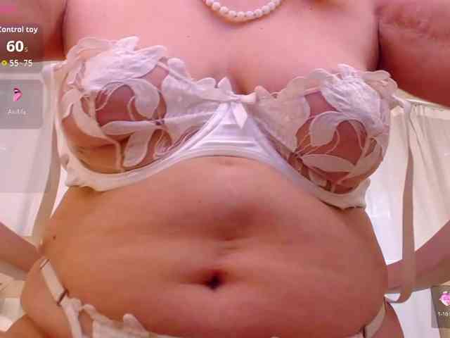 ExoticGiselle webcam