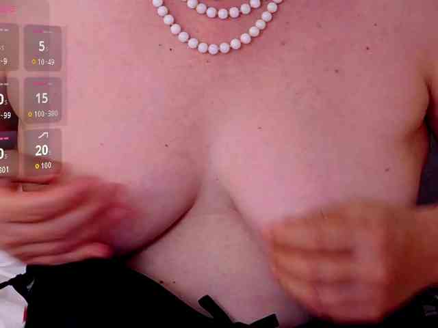 ExoticGiselle webcam