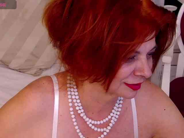 ExoticGiselle webcam