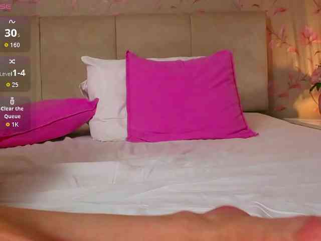 ExoticGiselle webcam