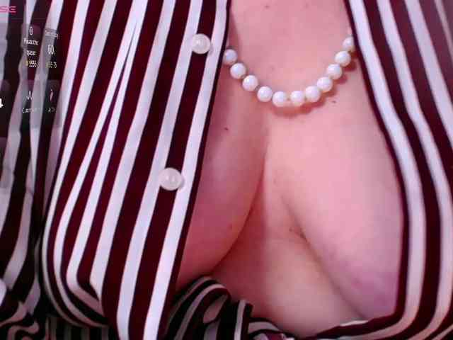 ExoticGiselle webcam