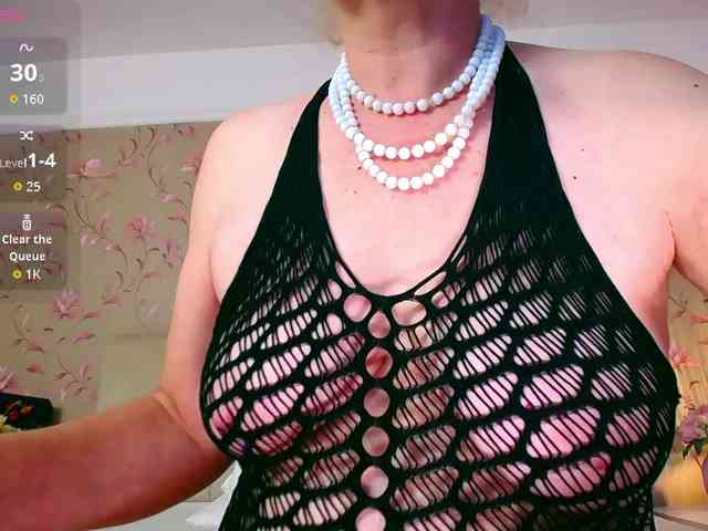 ExoticGiselle webcam