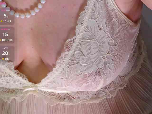 ExoticGiselle webcam
