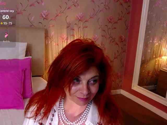 ExoticGiselle webcam
