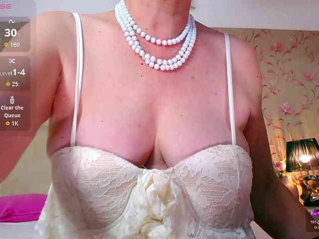 ExoticGiselle webcam
