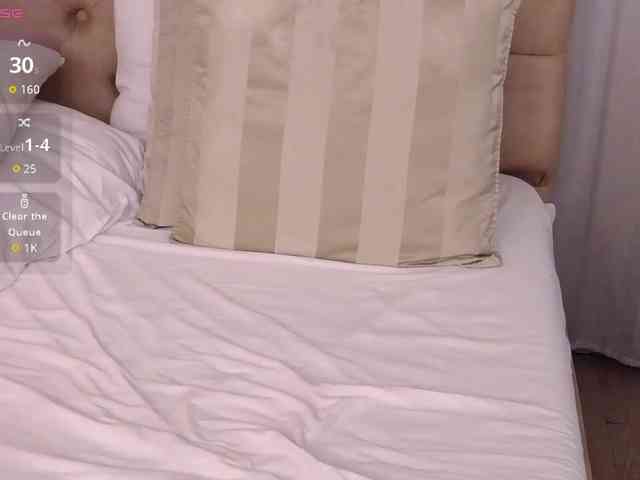 ExoticGiselle webcam