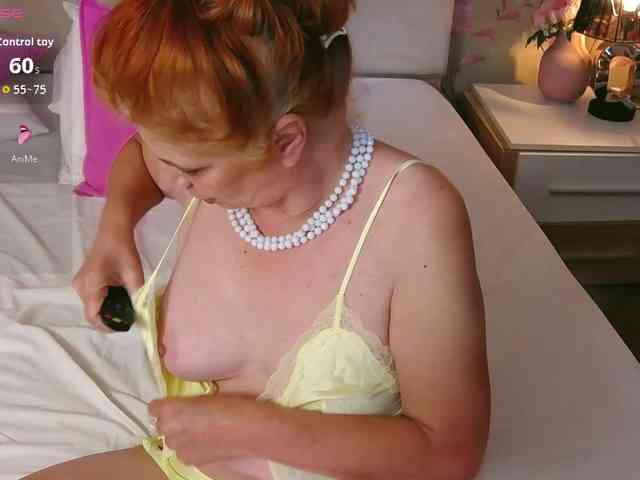 ExoticGiselle webcam
