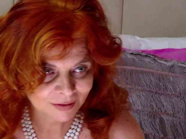 ExoticGiselle webcam