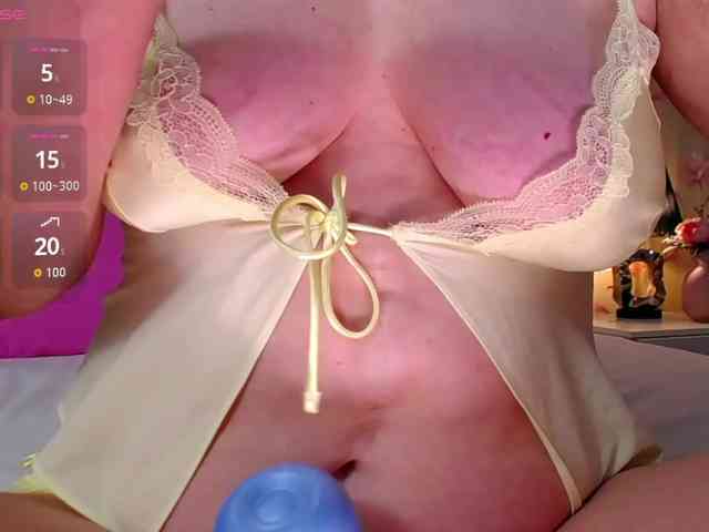 ExoticGiselle webcam