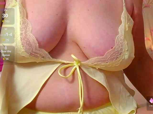 ExoticGiselle webcam