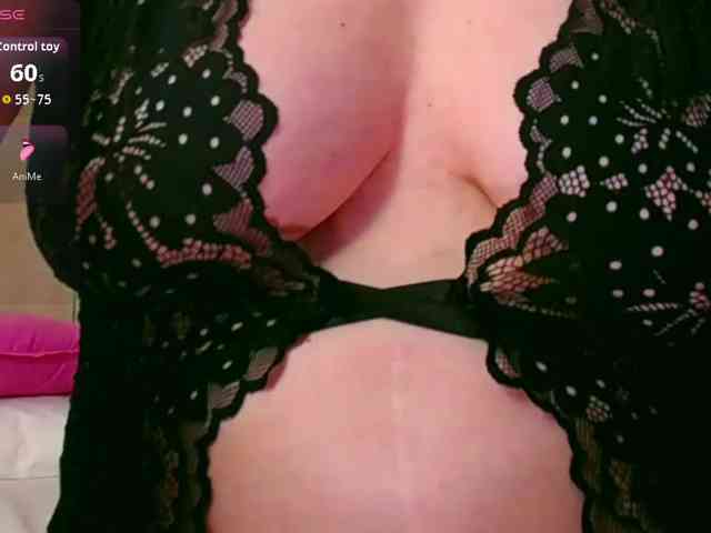 ExoticGiselle webcam