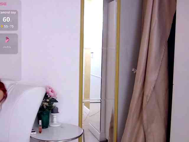 ExoticGiselle webcam