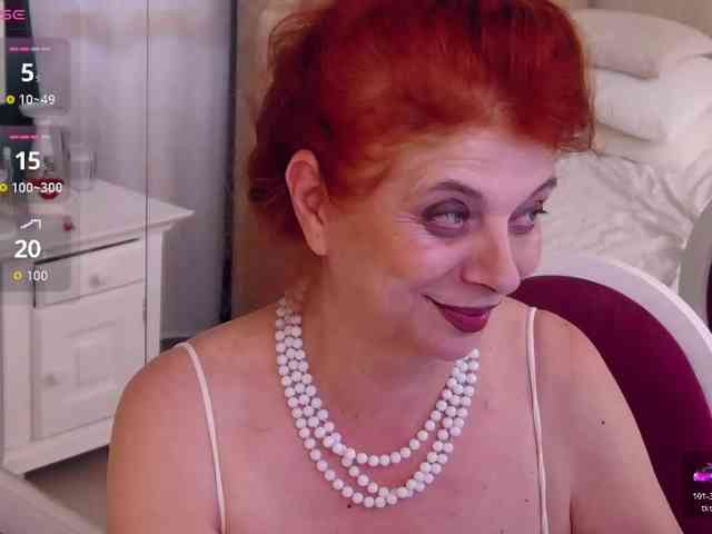 ExoticGiselle webcam