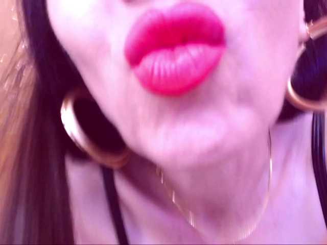 SpecialCerise live cam on BongaCams