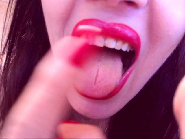 SpecialCerise live cam on BongaCams
