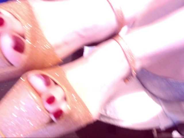 SpecialCerise live webcam show